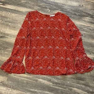 Size large polka dot top